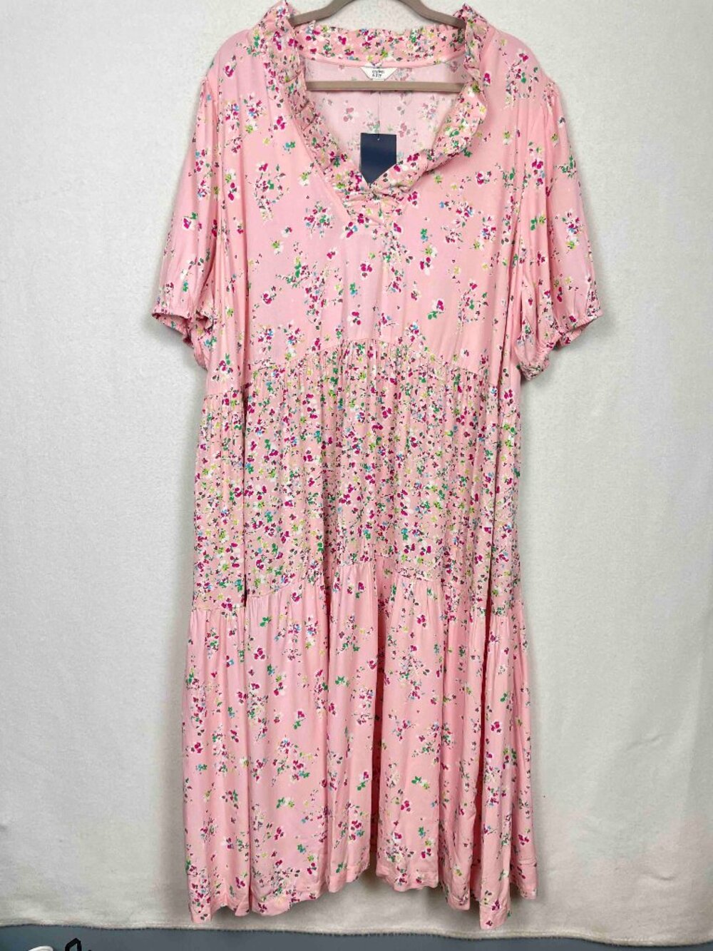 Crown & Ivy NWT Pink Ditsy Floral Short Sleeve Dress Ruffle Collar Womens Sz 4X